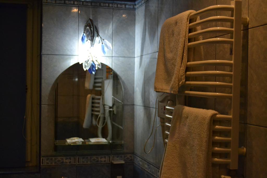 Hotel Argo Lwów Zewnętrze zdjęcie
