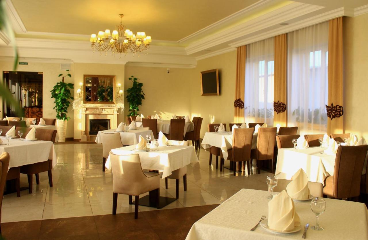 Hotel Argo Lwów Zewnętrze zdjęcie