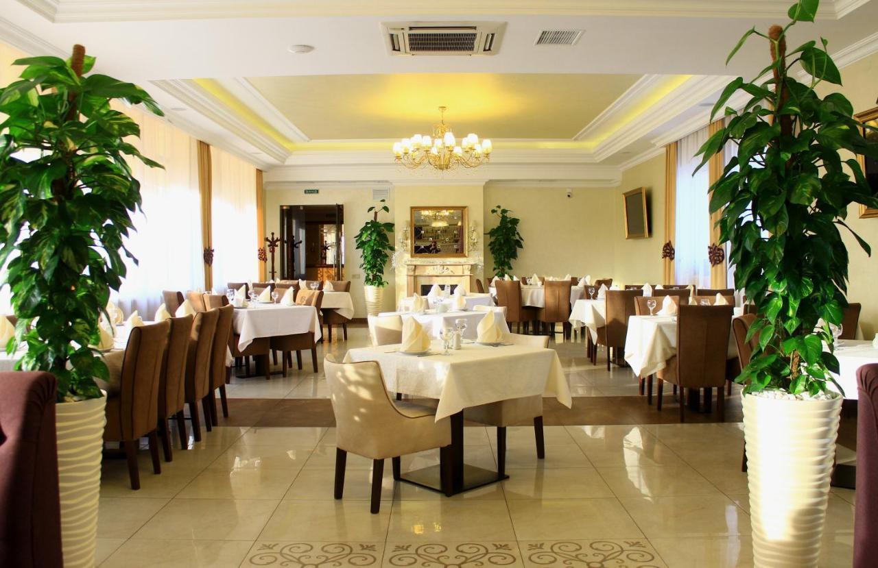 Hotel Argo Lwów Zewnętrze zdjęcie