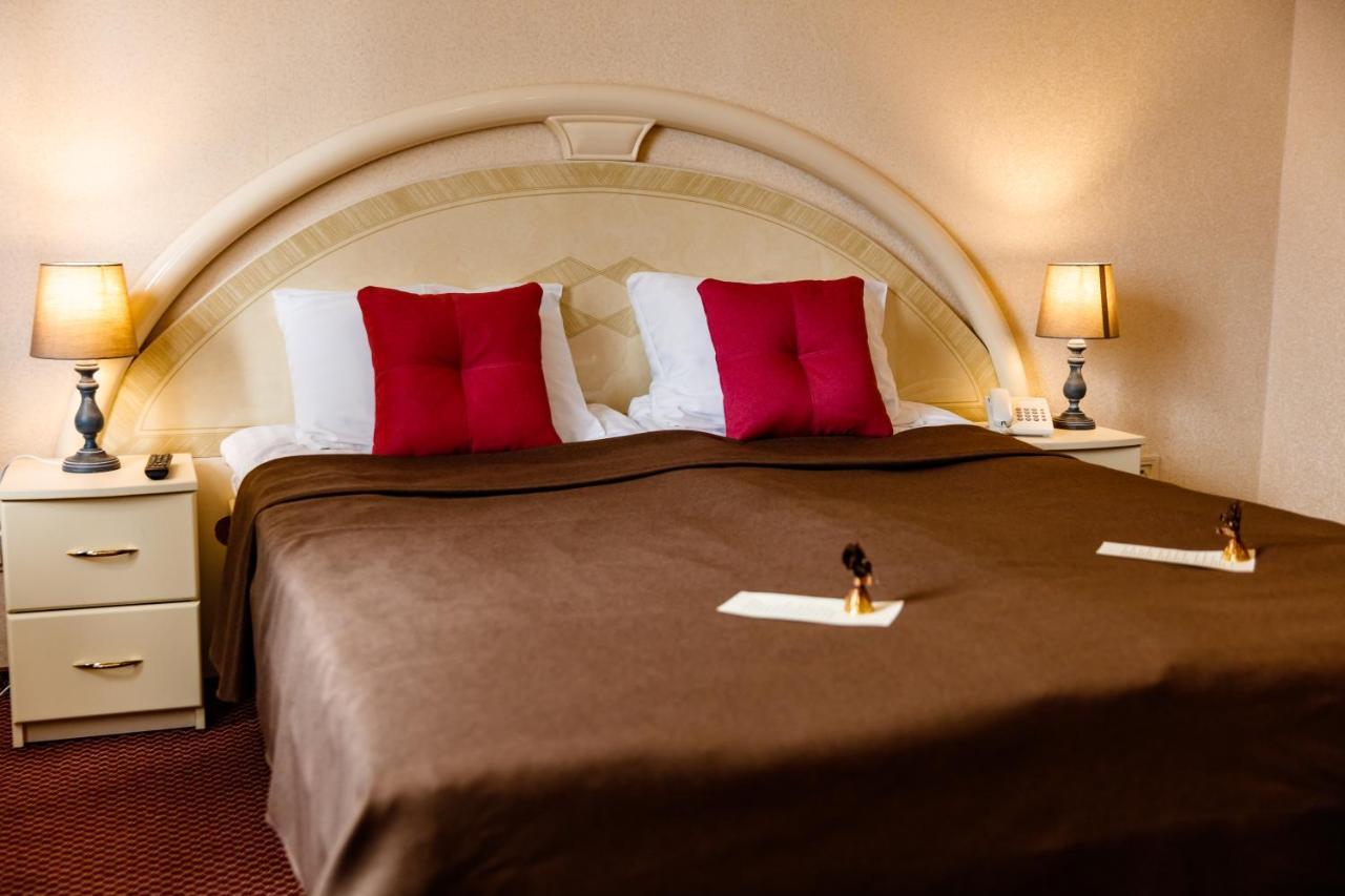 Hotel Argo Lwów Zewnętrze zdjęcie